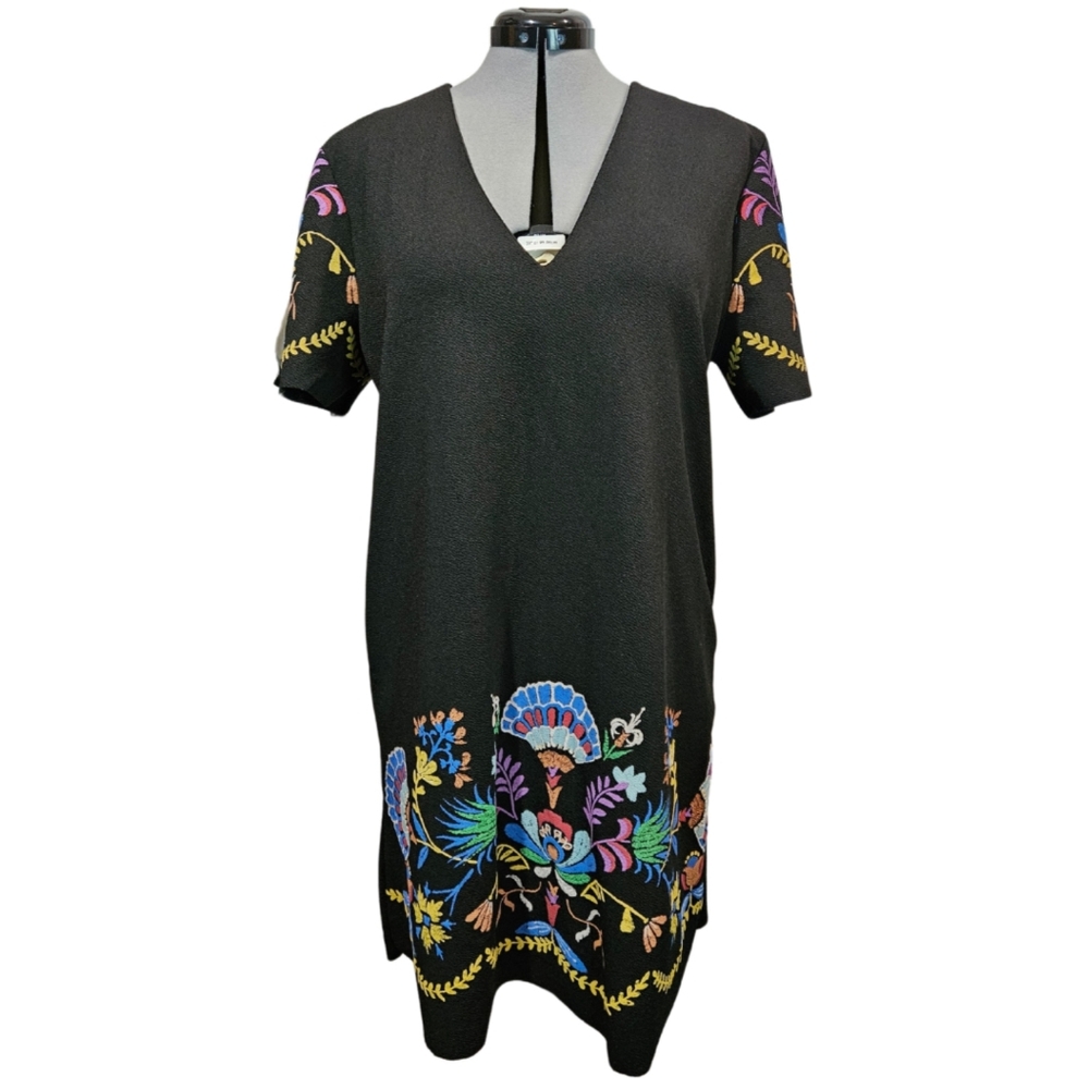 Zara Women's SIZE XL Mexican Floral Print V-Neck Short-Sleeve Dress in Black